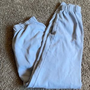 Brandy Melville Rosa sweatpants